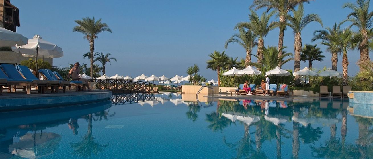 Elysium, Main Outdoor Pool