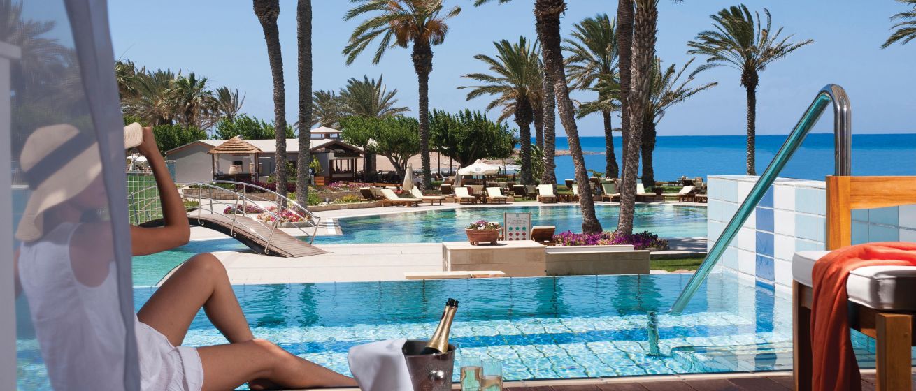 ASIMINA SUITES HOTEL  LIFESTYLE