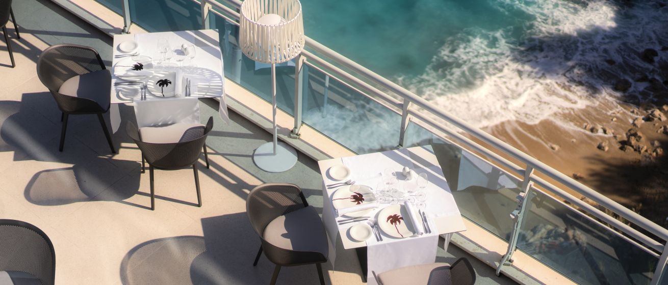 Hotel Bellevue, Vapor outdoor seating area