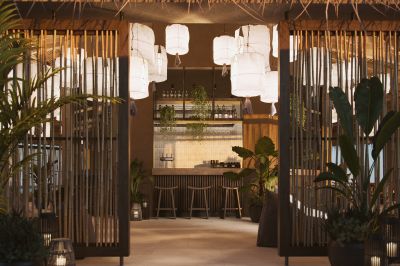 Restaurant, Helea