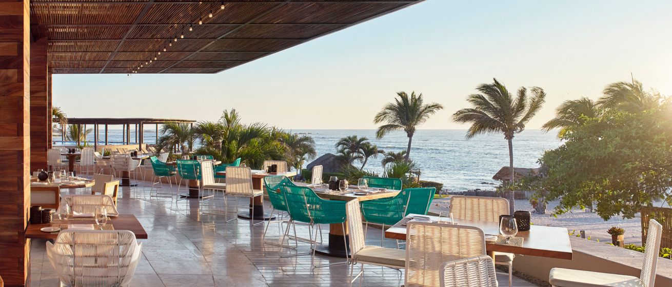 Four Seasons Resort Punta Mita, Dos Catrinas  Restaurant