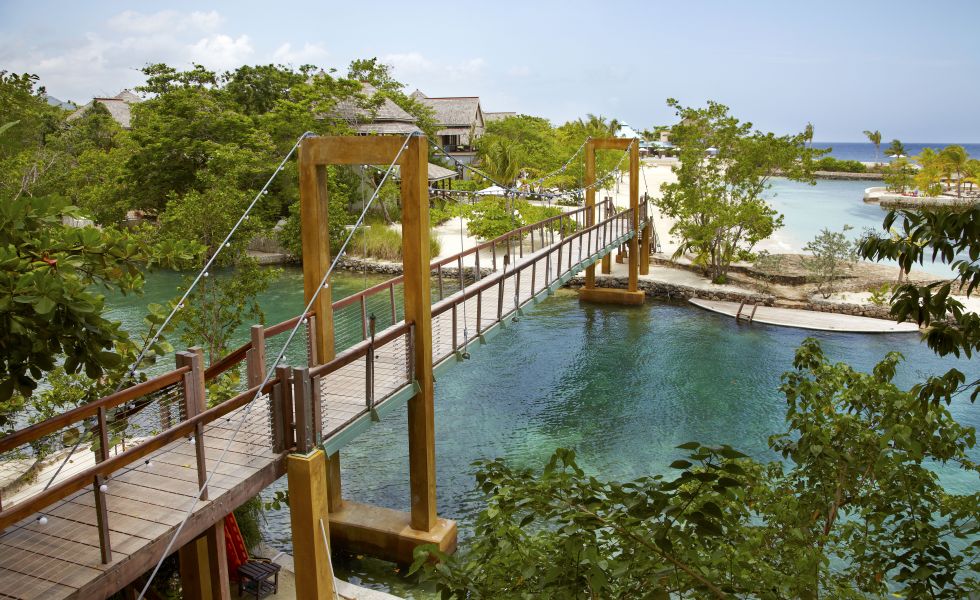 GoldenEye_Bridge