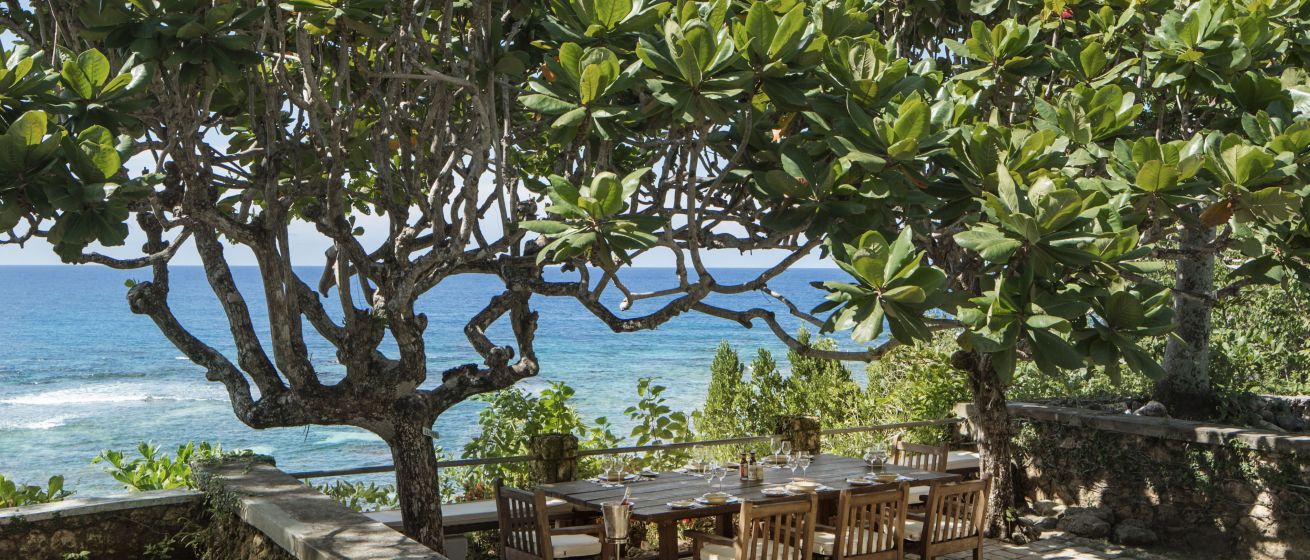 GoldenEye_Fleming Villa