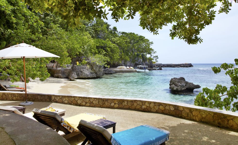 GoldenEye_Fleming Villa Private Beach