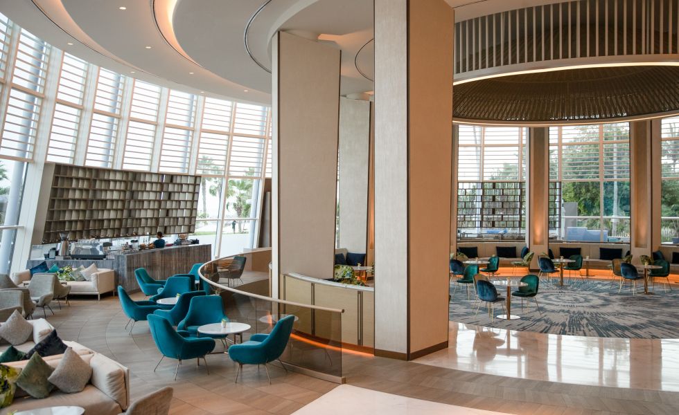 Jumeirah Beach Hotel_Pearl Lounge Lobby