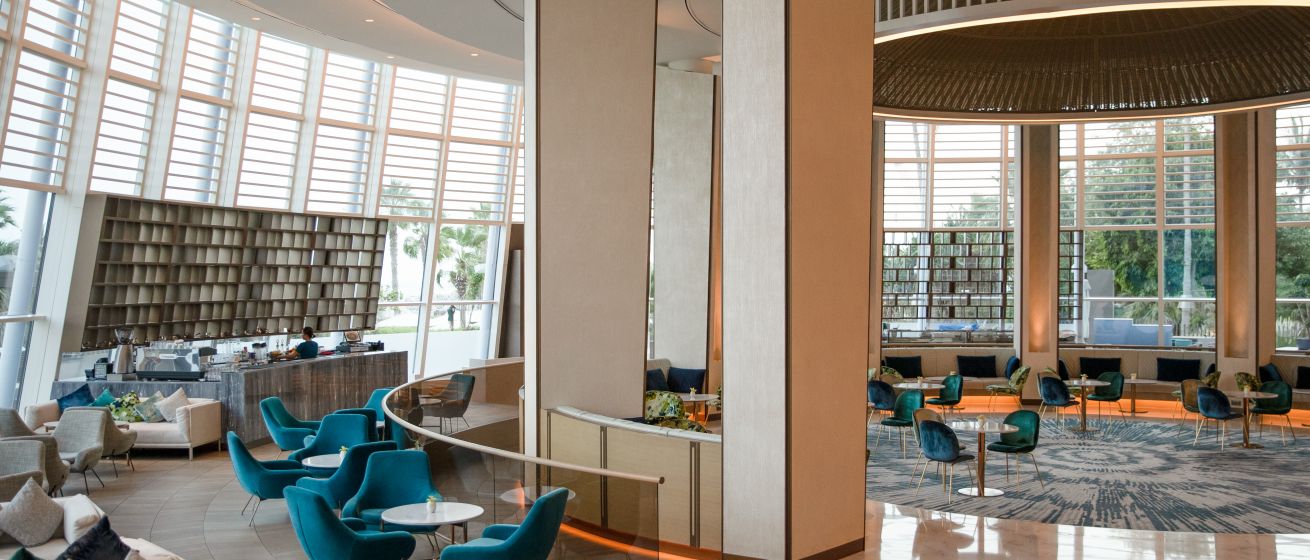 Jumeirah Beach Hotel_Pearl Lounge Lobby