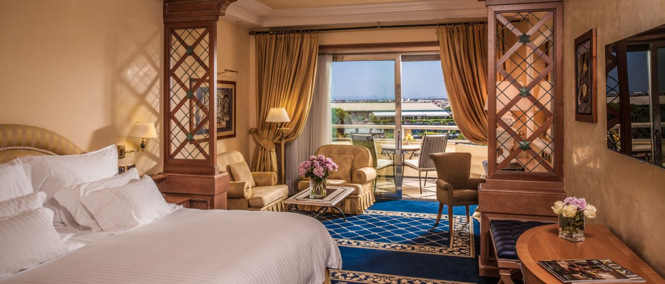 Rome Cavalieri. King Imperial