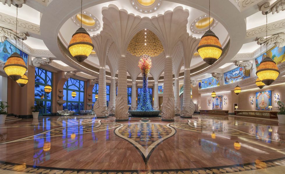 Atlantis, Lobby