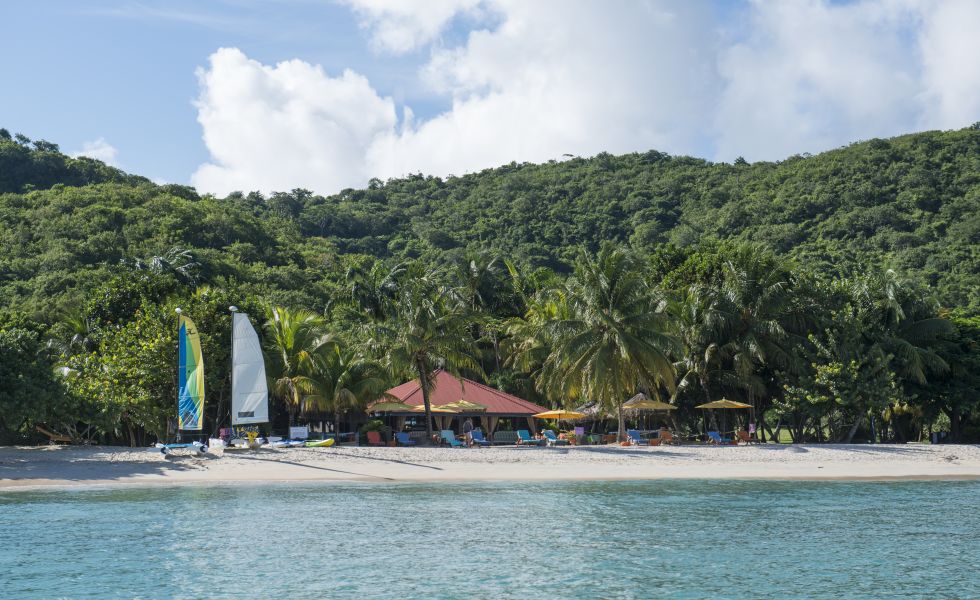Mount Cinnamon Resort_Beach Bar_Water Sports