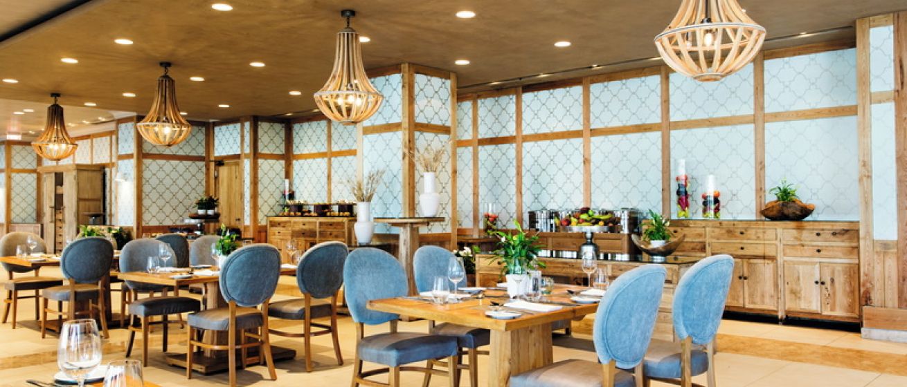 Provence French Restaurant, Ikos Olivia