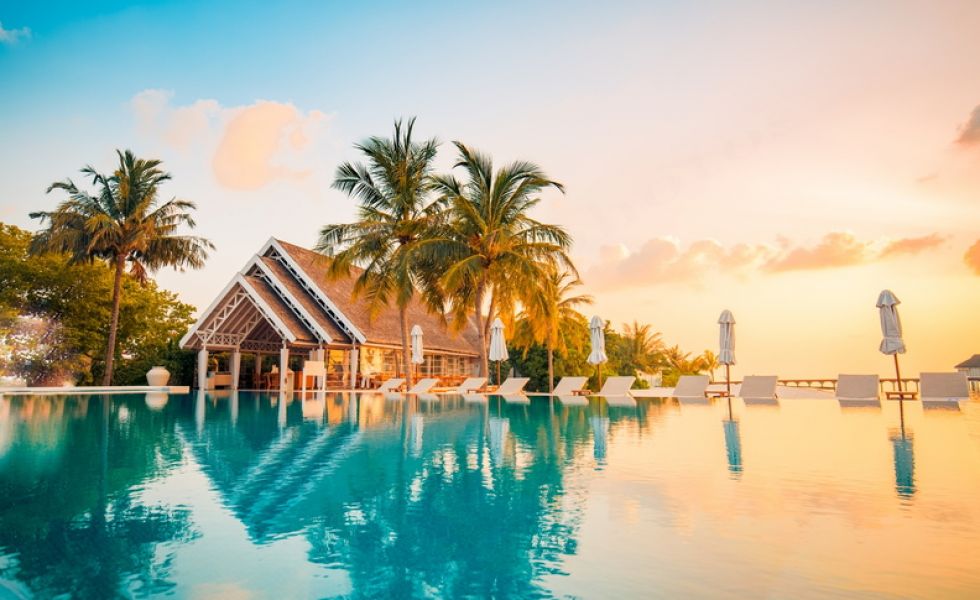 LUX* South Ari Atoll Resort & Villas, Maldives_Senses Pool