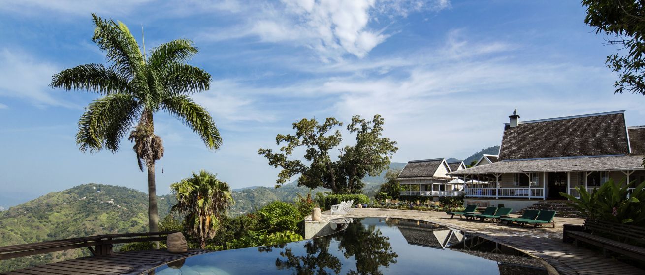 Strawberry Hill_Classic