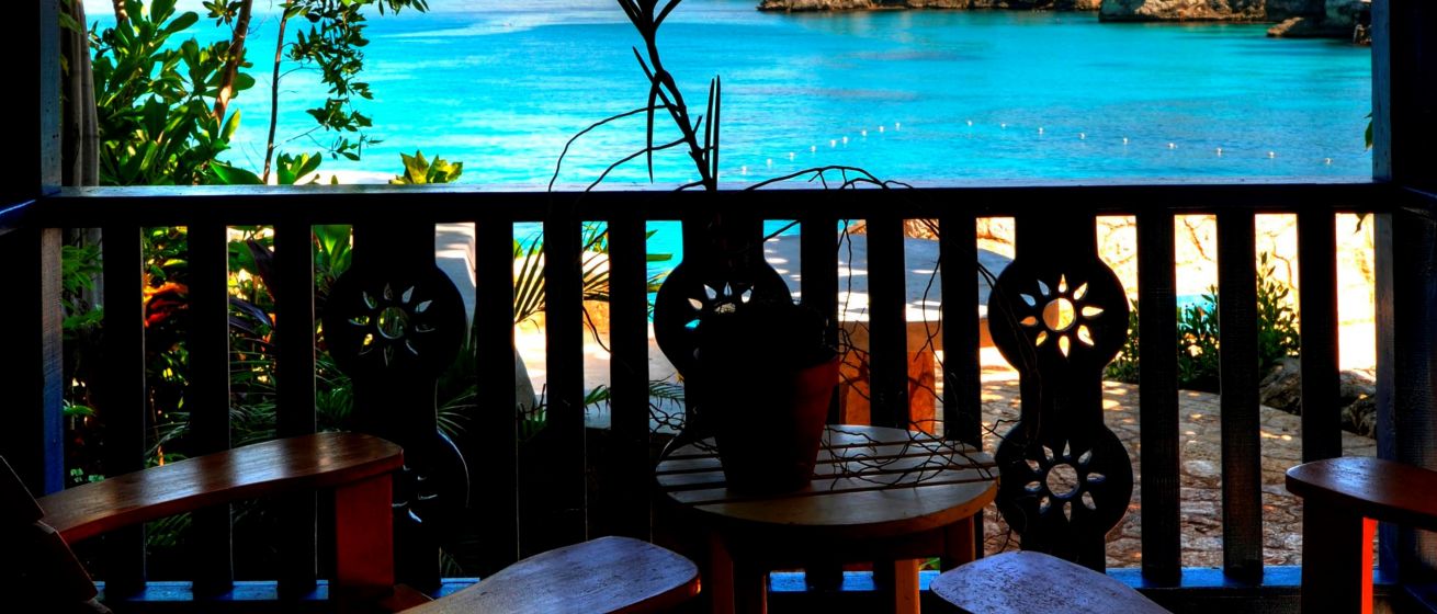 The Caves_Ocean Front Cottage