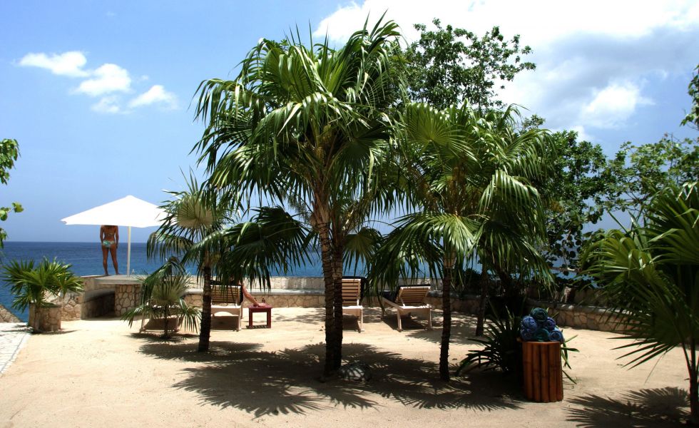 The Caves_Exterior