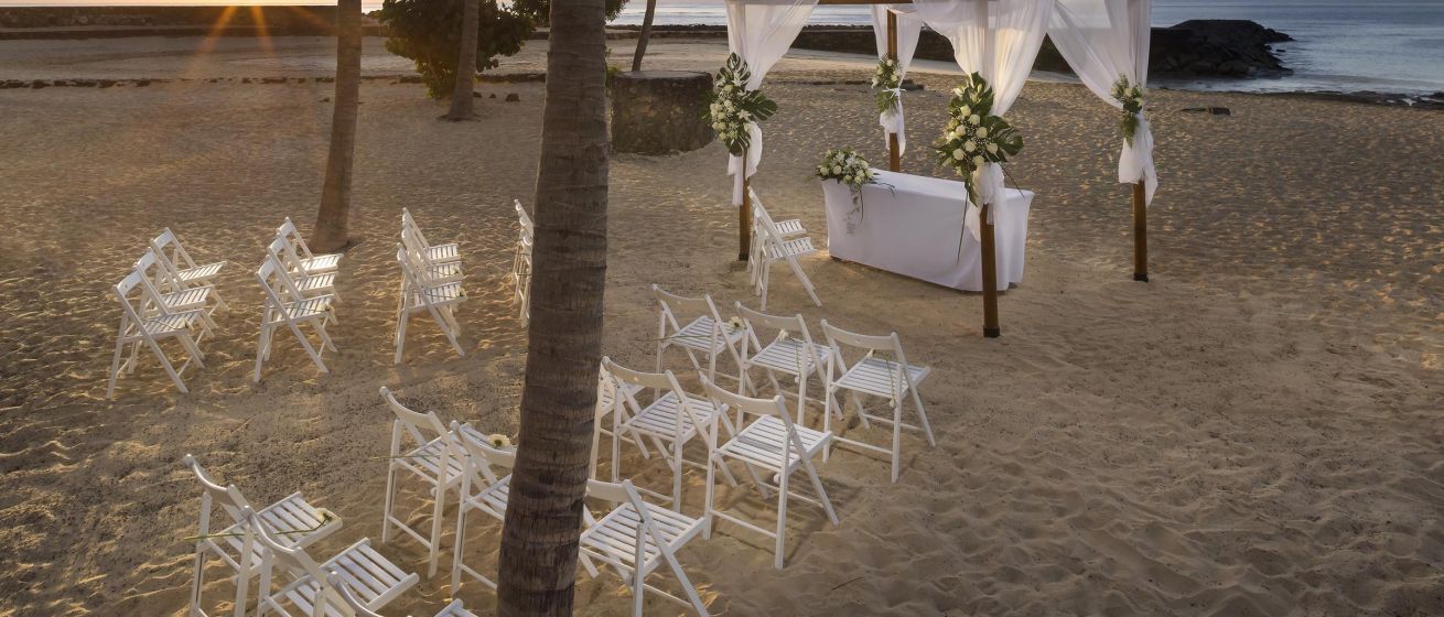 Melia Salinas, Wedding Gazebo